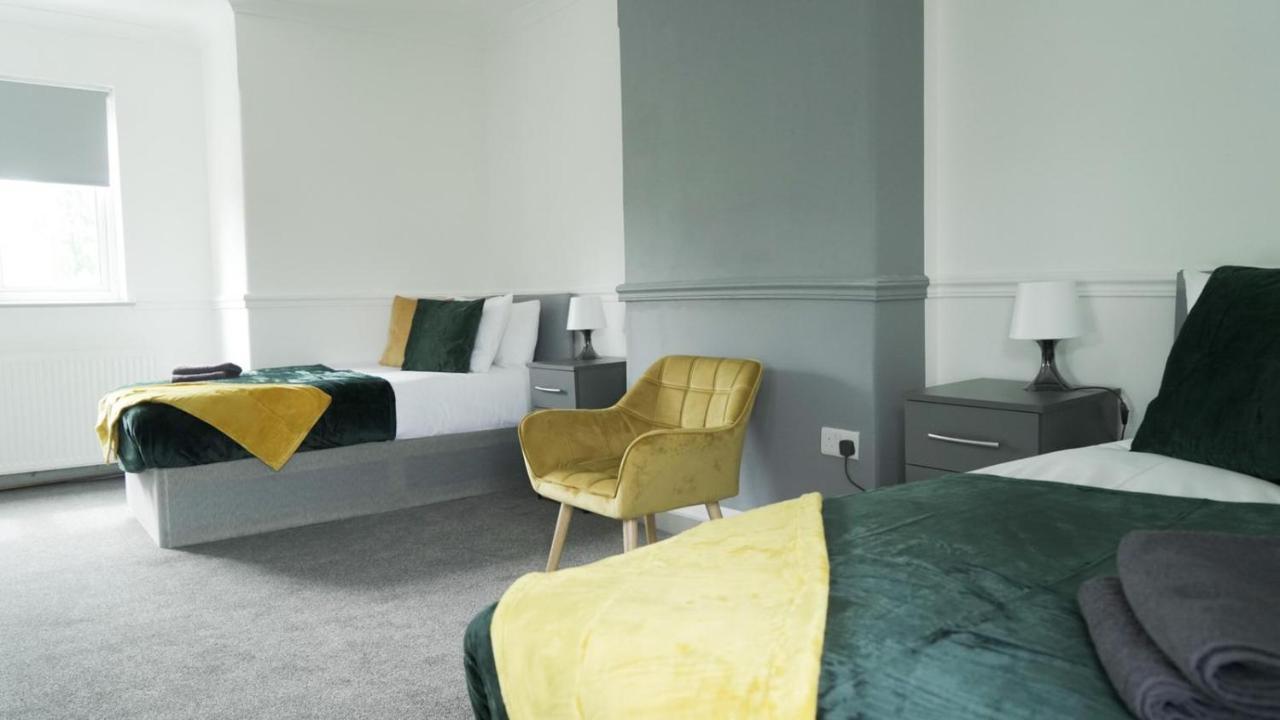 Jewel Of Barking London Villa Eksteriør billede